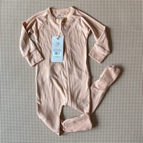 Goumi Kids ALLS footie. Size 18-24 months. NWT - Picture 1 of 13
